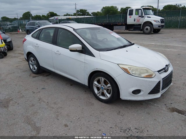 Salvage Ford Focus Image