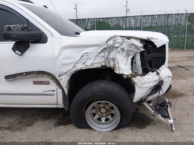 GMC Sierra 1500 Slt