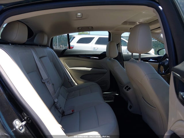 Buick Regal Sportback Essence