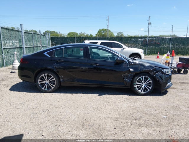 Buick Regal Sportback Essence