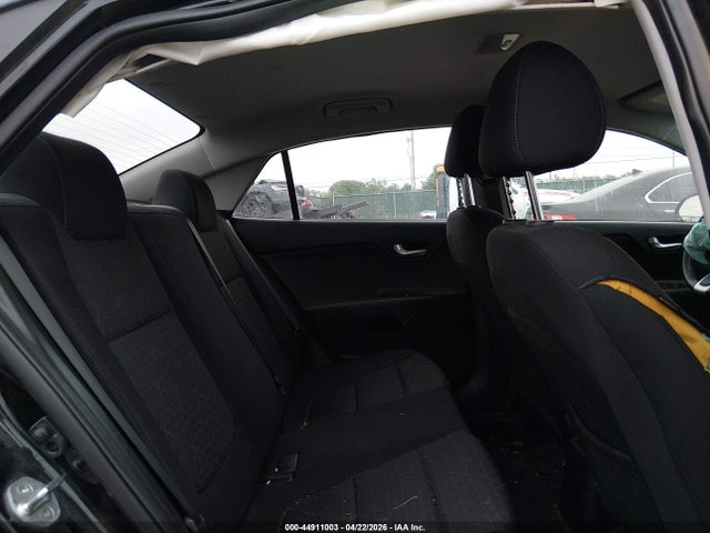 Kia Rio Lx