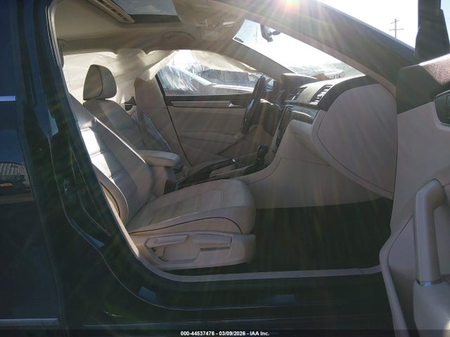 Volkswagen Passat 1.8t Se