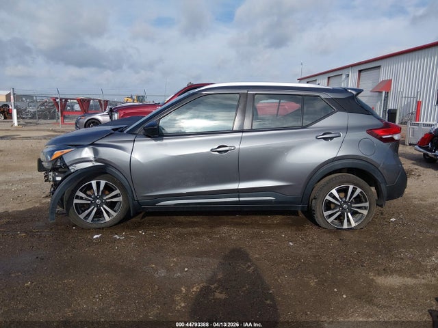 Nissan Kicks Sr