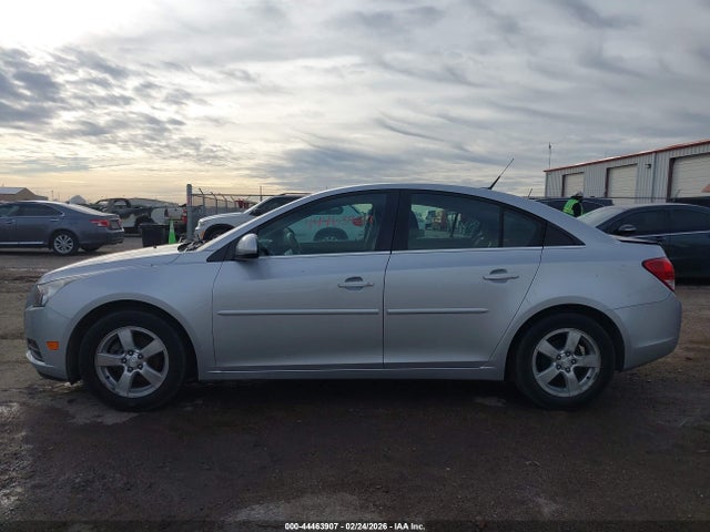 Chevrolet Cruze 1lt Auto