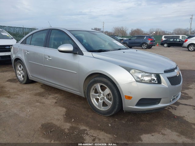 Salvage Chevrolet Cruze Image