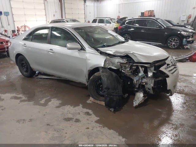Salvage Toyota Camry Image