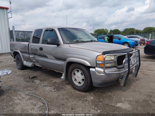 Salvage GMC Sierra 1500 Image