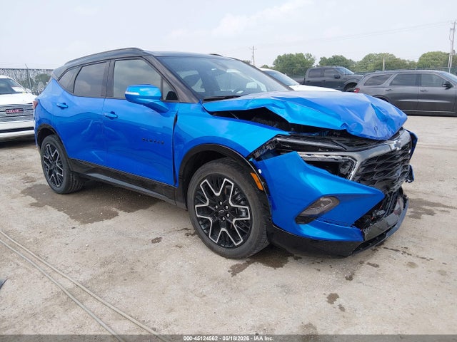Salvage Chevrolet Blazer Image