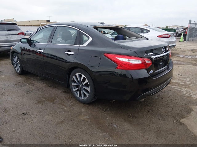 Nissan Altima 2.5 Sv