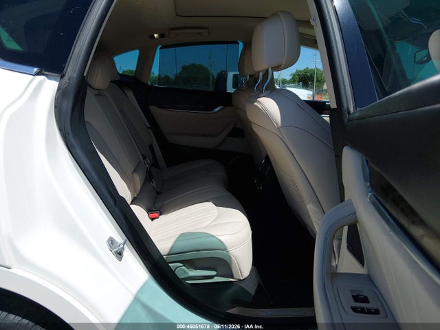 Maserati Levante Granlusso