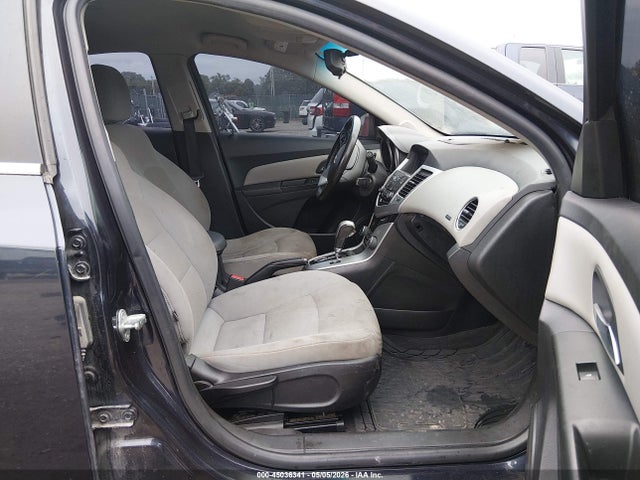 Chevrolet Cruze 1lt Auto