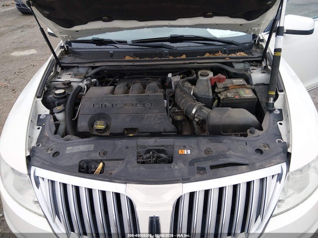 Lincoln MKS