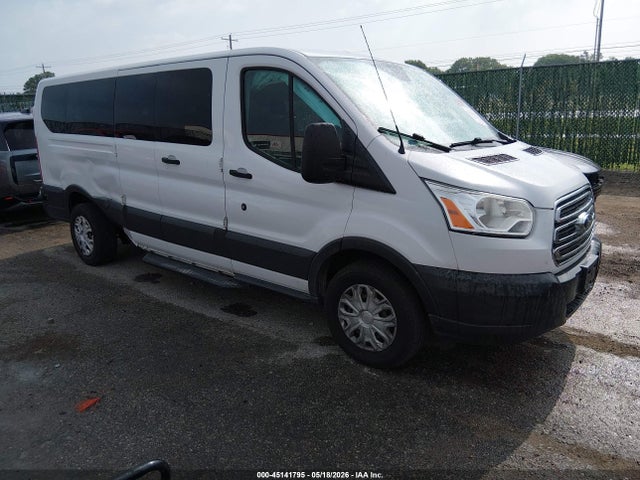 Salvage Ford Transit Image