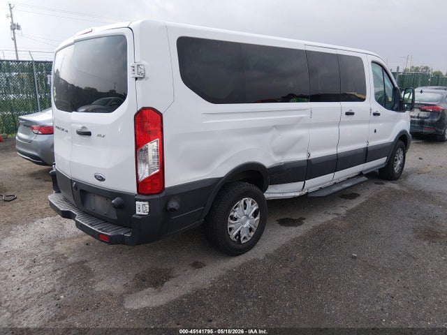 Ford Transit Xlt