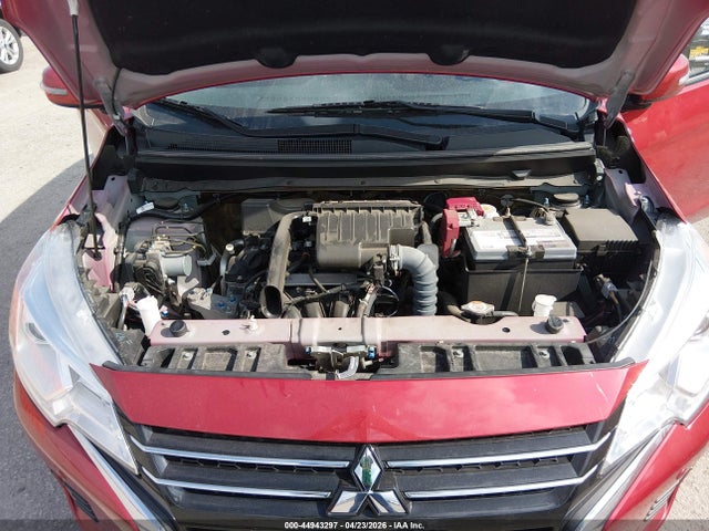 Mitsubishi Mirage Se