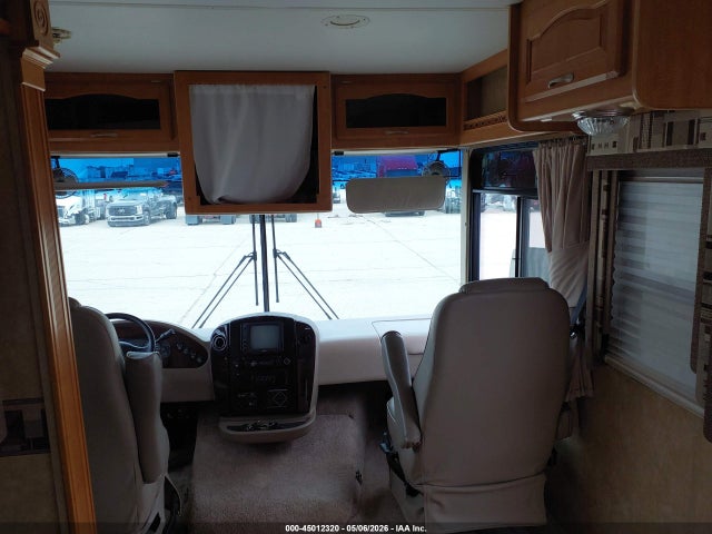 Ford F-550 Super Duty Stripped Chass