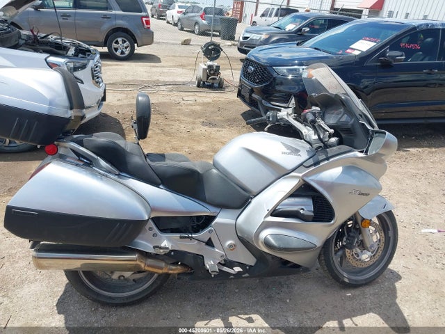 Honda St1300