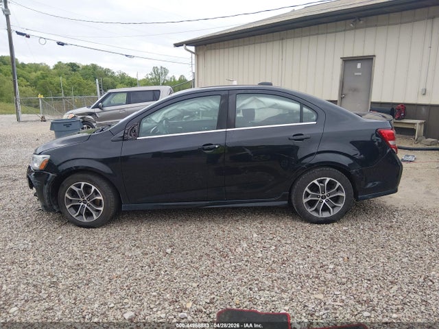 Chevrolet Sonic Lt Auto