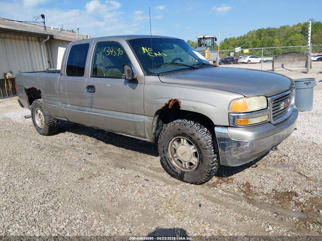 Salvage GMC Sierra 1500 Image