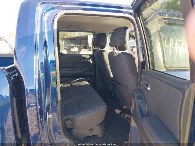 Nissan Frontier Sv 4x4