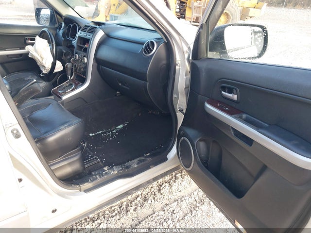 Suzuki Grand Vitara Luxury