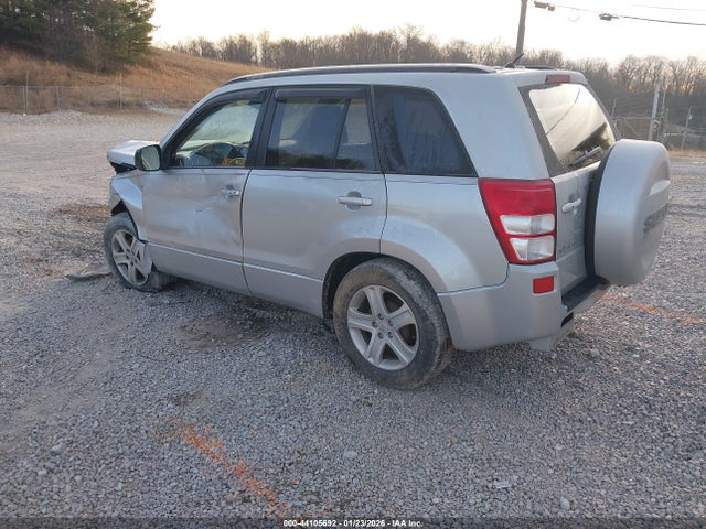 Suzuki Grand Vitara Luxury