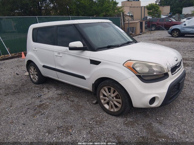 Salvage Kia Soul Image