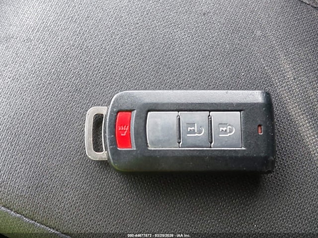 Mitsubishi Outlander Se