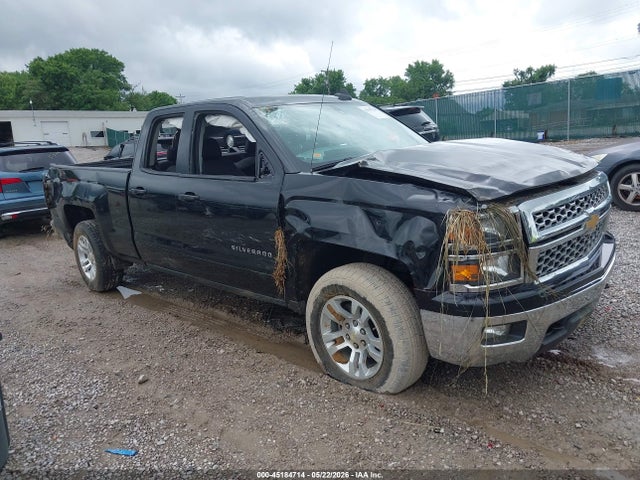 Salvage Chevrolet Silverado 1500 Image