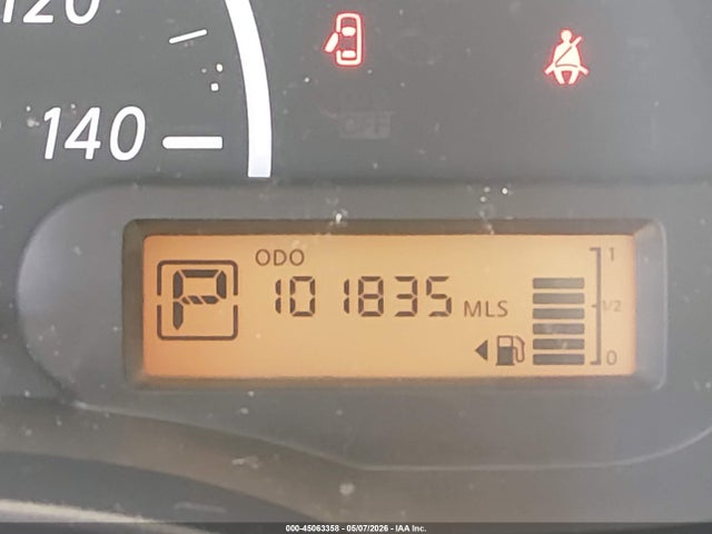 Nissan Versa 1.6 S+