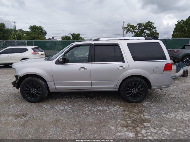 Lincoln Navigator Select