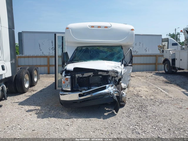 Ford E-350