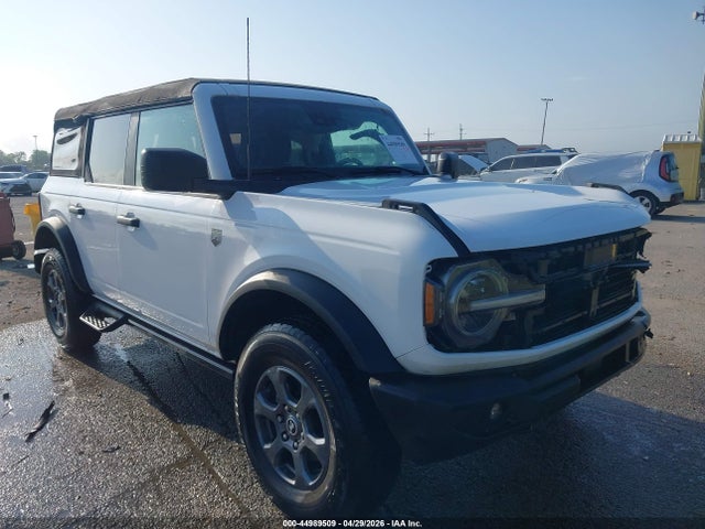Salvage Ford Bronco Image