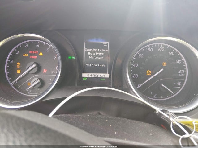 Toyota Camry Le