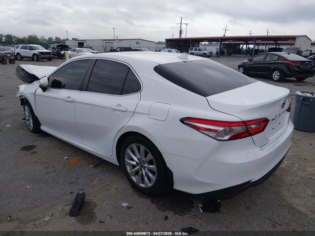 Toyota Camry Le