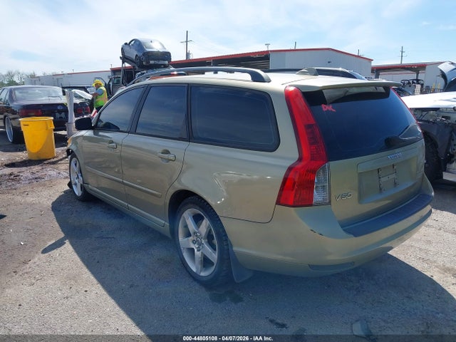 Volvo V50 2.4i
