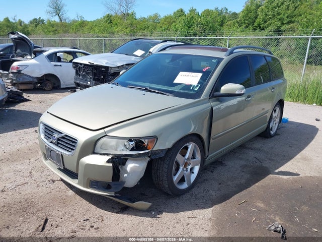 Volvo V50 2.4i