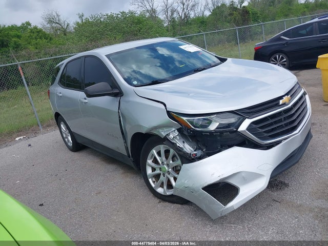 Salvage Chevrolet Equinox Image