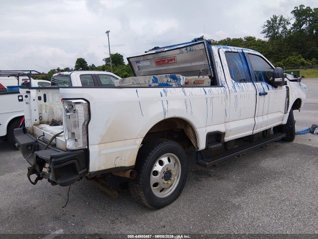 Ford F-250 Xl