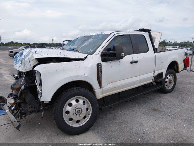 Ford F-250 Xl