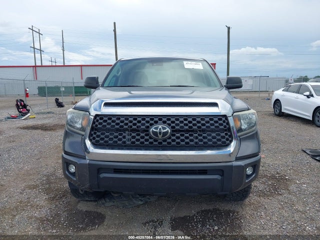 Toyota Tundra Sr5