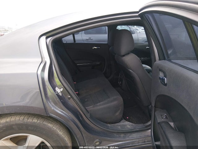 Dodge Charger Se