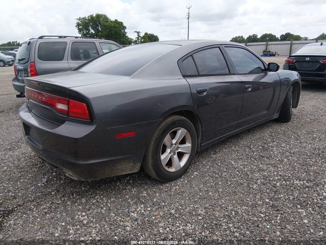Dodge Charger Se