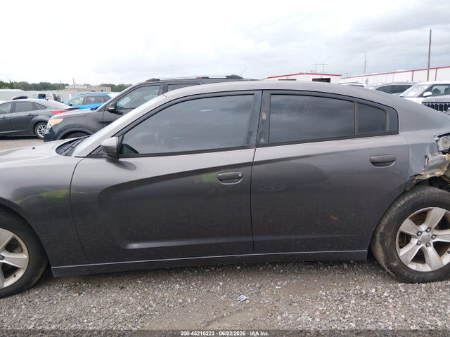 Dodge Charger Se