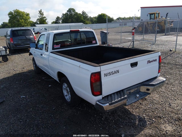Nissan Frontier Xe