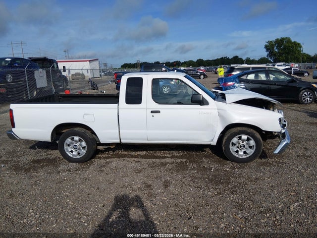 Nissan Frontier Xe