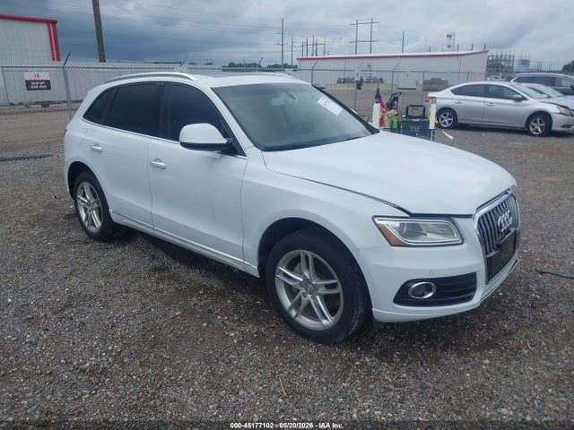 Salvage Audi Q5 Image