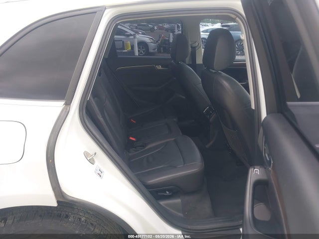 Audi Q5 2.0t Premium