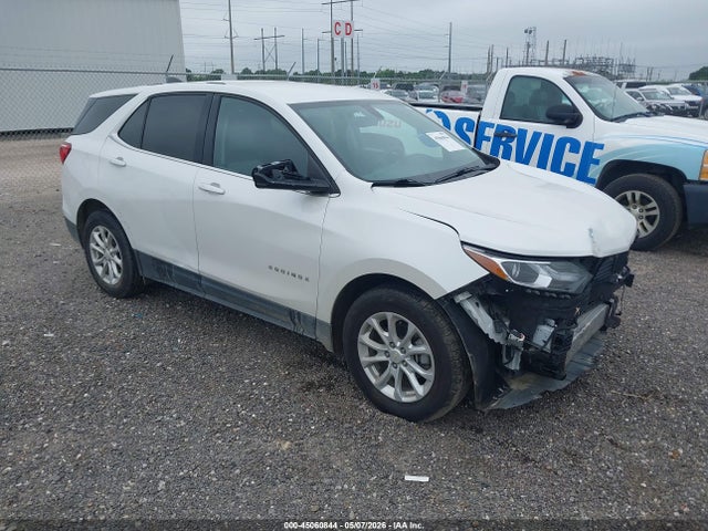 Salvage Chevrolet Equinox Image