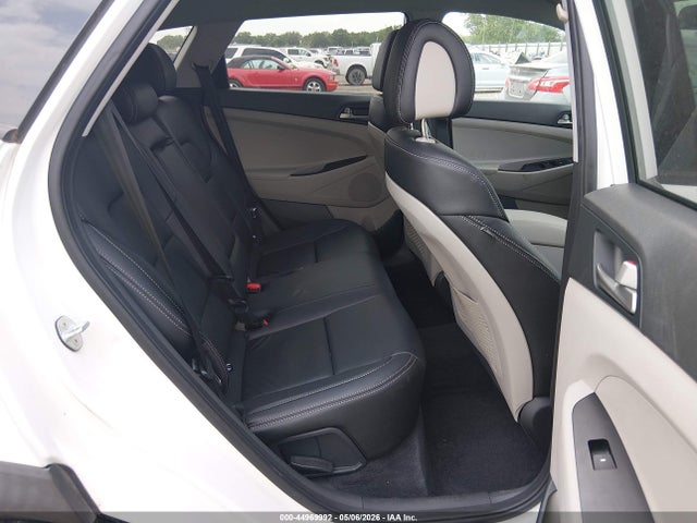 Hyundai TUCSON Sel
